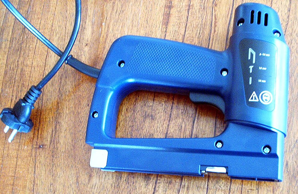 Staple Gun